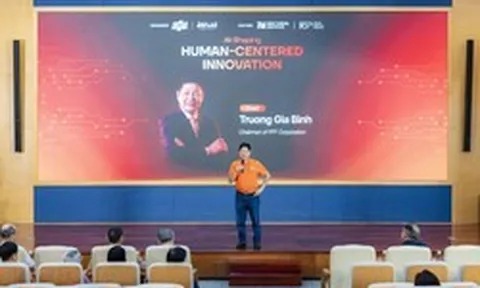 Chủ tịch FPT Trương Gia Bình: “Không ai có thể duy trì năng lực cạnh tranh nếu không có AI”