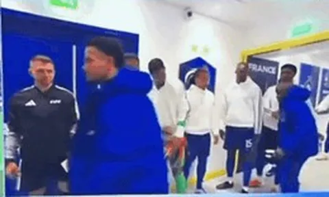 8,2 triệu người xem Kanté phớt lờ, không bắt tay với Mbappé, nghi vấn tuyển Pháp lục đục trước World Cup 2026