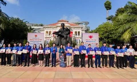 Người trẻ học tập Bác từ những điều nhỏ nhất