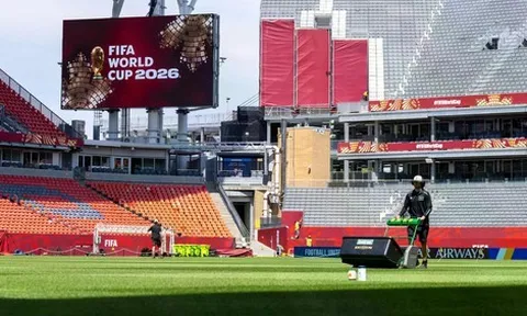 Mặt cỏ sân vận động World Cup 2026 đặc biệt như thế nào?