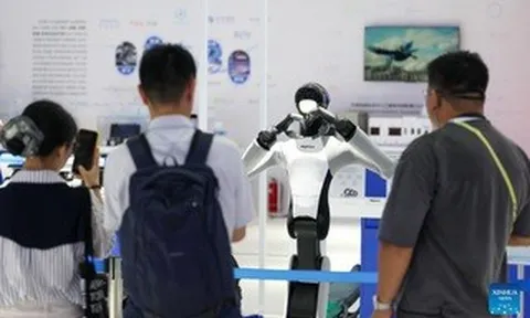 Dự báo lạc quan về ngành công nghiệp robot hình người