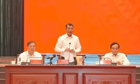 Thủ tướng Lê Minh Hưng làm việc với TPHCM