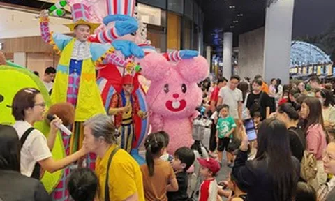 Ngàn nụ cười rạng rỡ tại "thành phố lễ hội thu nhỏ" Gigamall dịp Quốc tế thiếu nhi 1-6