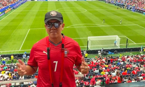 Khách Việt chi hơn 160 triệu đồng đi Mỹ xem Ronaldo đá World Cup