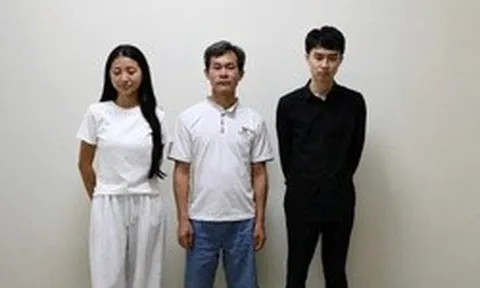 Nhận 2 triệu đồng/ngày từ người đàn ông có biệt danh "7 ngón": Lý Trung Nguyên SN 2005 và 2 người khác bị bắt tạm giam
