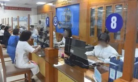 Phó Thủ tướng yêu cầu không để tái diễn vụ "yêu cầu cụ 97 tuổi đến phường làm thủ tục"