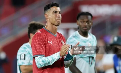 Nghẹt thở gần 120 phút trước Croatia, cuối cùng Ronaldo vẫn phải khóc!