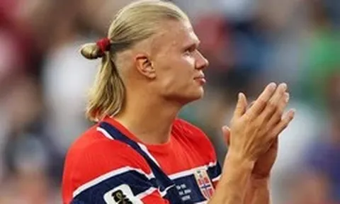 Các kiểu dây buộc tóc của Erling Haaland khiến World Cup phát sốt