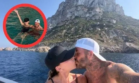 29 năm bên nhau, David Beckham và Victoria vẫn mặn nồng như thuở mới yêu, khoá môi cực ngọt, body tuổi ngoài 50 gây sốt