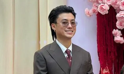 Diễn viên Vương Anh 'Về nhà đi con' tổ chức lễ ăn hỏi