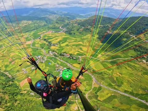 Tour đi núi hút khách dịp cuối năm