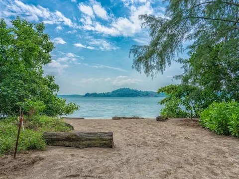 7 bãi biển tại Singapore ít người biết