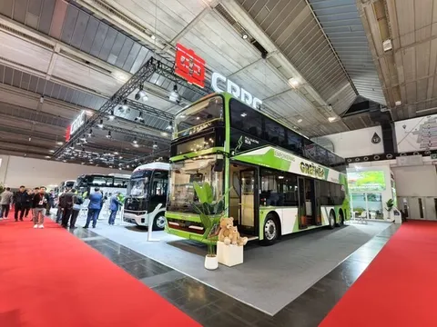 Bus World 2025: CRRC EV ra mắt hai mẫu xe buýt chạy hoàn toàn bằng điện, giới thiệu Hệ thống giao thông đô thị kỹ thuật số thông minh carbon thấp, tái định nghĩa di chuyển đô thị thông minh hơn