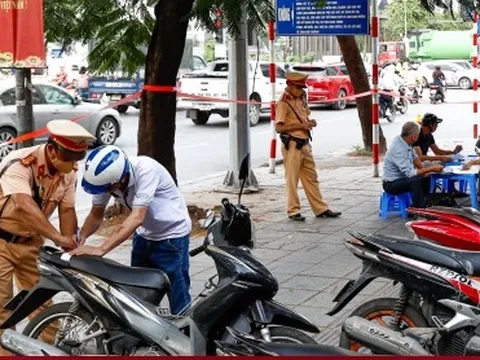 Tài xế vi phạm nồng độ cồn than ‘vừa chấp hành xong án tù, chưa nắm rõ luật’