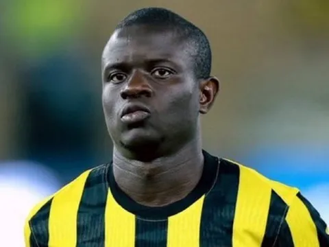 Biến ở Saudi Pro League, Kante cũng "nỗi loạn"