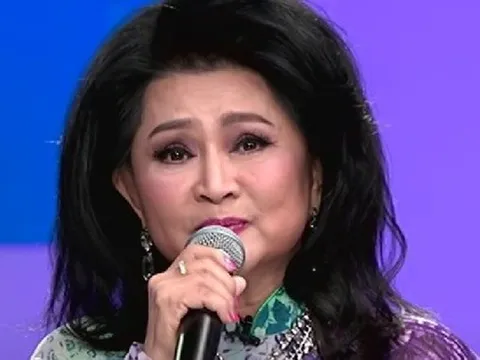 Nữ ca sĩ phải học làm nail đi Mỹ: "Tôi khóc vì không biết bao giờ được về Việt Nam"