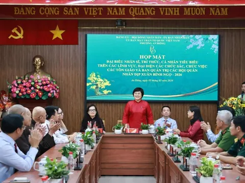 Phường An Đông họp mặt nhân sĩ, trí thức, cá nhân tiêu biểu dịp Xuân Bính Ngọ 2026