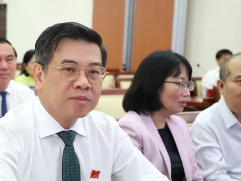 Giới thiệu ông Nguyễn Văn Dũng bầu làm Phó Chủ tịch HĐND TPHCM