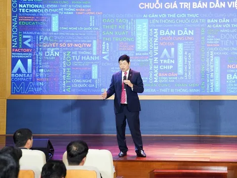 Chủ tịch FPT Trương Gia Bình: "Ở Việt Nam, ai sản xuất được chip, FPT sẵn sàng mang đi bán"