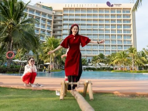 Đến resort ở Hồ Tràm hô lô tô, gói bánh chưng Tết