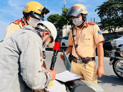 Những lỗi đi xe máy dễ bị phạt 8 triệu đồng nhất, không phải ai cũng biết