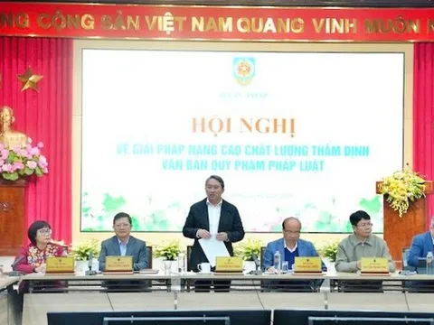Bộ trưởng Tư pháp chấn chỉnh công tác thẩm định văn bản pháp luật