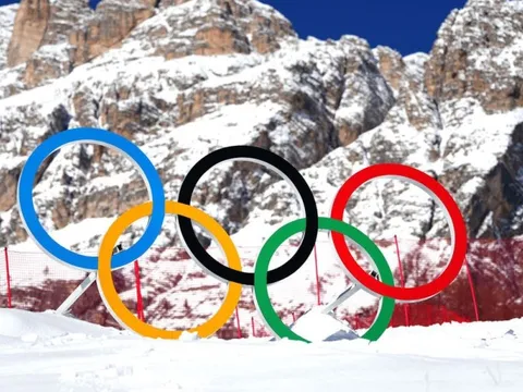 Drama Olympic: Choáng váng vì 10.000 bao cao su hết sạch chỉ trong 3 ngày, Valentine của các VĐV quá "cháy"