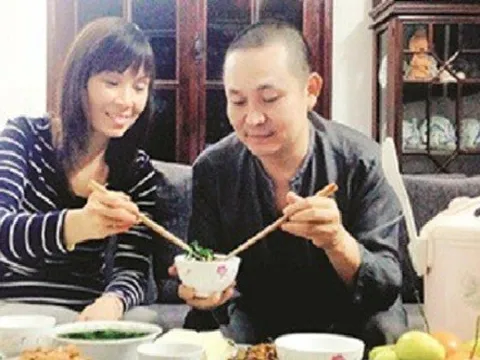 Xuân Hinh nói vợ: "Không ra khỏi nhà nhanh là tôi chết sớm"