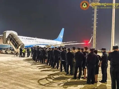 Campuchia trục xuất hơn 1.000 người liên quan lừa đảo trực tuyến