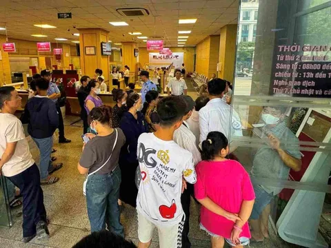 Tất cả người dân có tài khoản ngân hàng chú ý: Làm sao để biết điện thoại không bị chặn giao dịch từ 1/3?