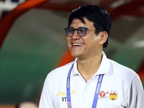 Ông Vũ Tiến Thành rời HAGL về Ninh Bình làm HLV tạm quyền