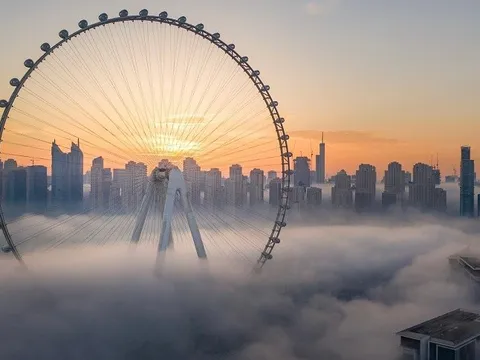 Tạm đóng cửa loạt điểm du lịch ở Dubai