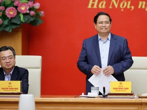 Công bố quyết định kiểm tra của Bộ Chính trị với Ban Thường vụ Đảng ủy Chính phủ