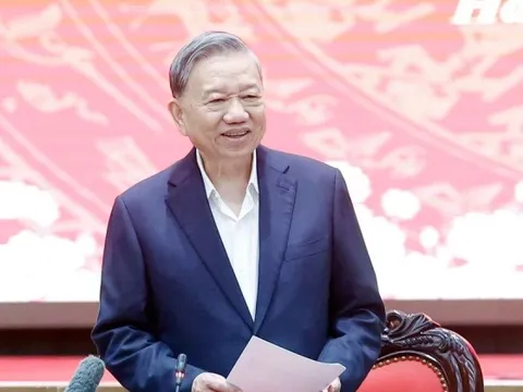 Công bố quyết định kiểm tra, giám sát đối với Ban Thường vụ Thành ủy Hà Nội