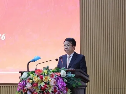 Thủ tướng phê chuẩn kết quả bầu, miễn nhiệm nhân sự ở TPHCM và Ninh Bình