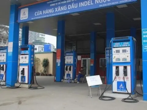Hà Nội: 21 cây xăng dừng và hạn chế bán