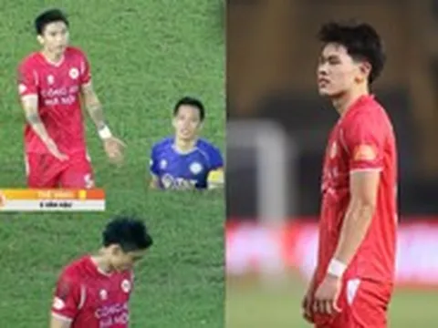 Màn va chạm cực căng ở V.League: Đình Bắc nổi cáu, Văn Hậu "đánh nguội" khiến Văn Quyết tức giận