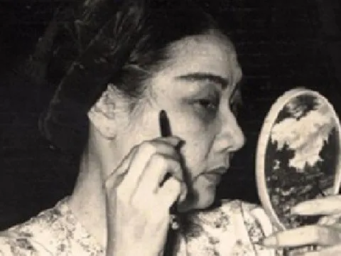 Tổ nghề sống miền Nam: Bỏ tiền mua 8000 mét đất xây nghĩa trang cho nghệ sĩ