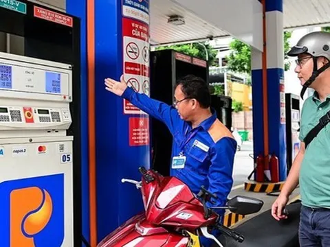 Chính thức chi 4.000-5.000 đồng từ quỹ bình ổn giá với mỗi lít xăng dầu