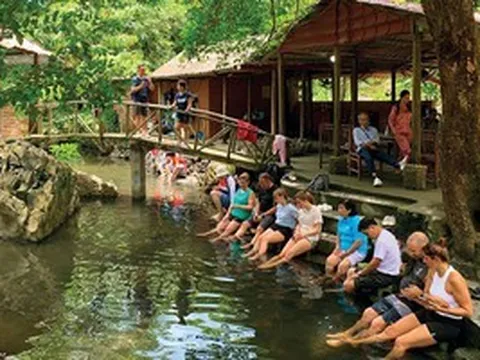 Làng cổ Việt Hải - viên ngọc xanh giữa lòng Vườn quốc gia Cát Bà