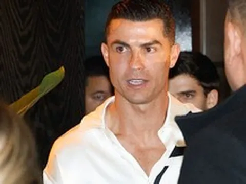 Ronaldo bất thường