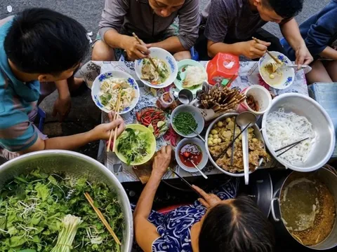 Khách Tây chỉ cách du lịch Việt Nam 'đáng tiền' ở mọi ngân sách