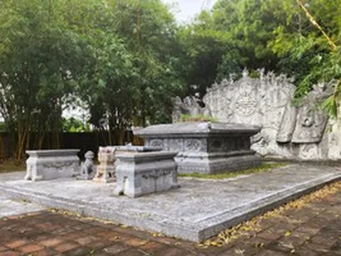 Nơi an nghỉ của vị vua "hồi hương" sau 46 năm ở Thanh Hóa
