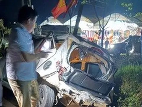 Xe tải tông liên tiếp 3 ô tô trên quốc lộ 29 tại Đắk Lắk, 1 người đi bộ tử vong