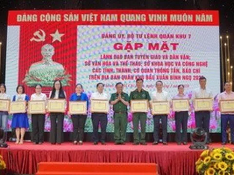 Đưa công tác tuyên truyền về Quân khu 7 đi vào thực chất