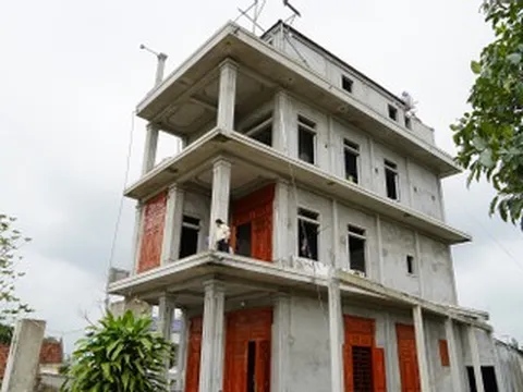 Người đàn ông mù bán tăm bông dạo, xây nhà tiền tỷ ở Nghệ An gây xôn xao