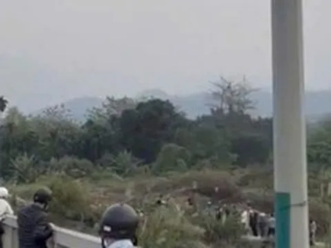 Phát hiện thi thể người đàn ông dưới chân cầu