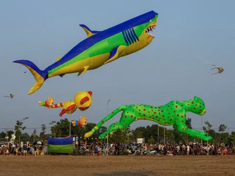 Cảnh choáng ngợp trên bầu trời Tây Ninh