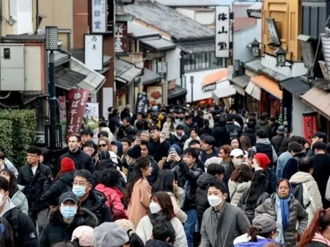 Nhật Bản tăng phí visa từ 1/4