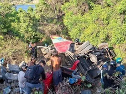 Sức khỏe các nạn nhân vụ xe khách lao xuống vực ở Lâm Đồng